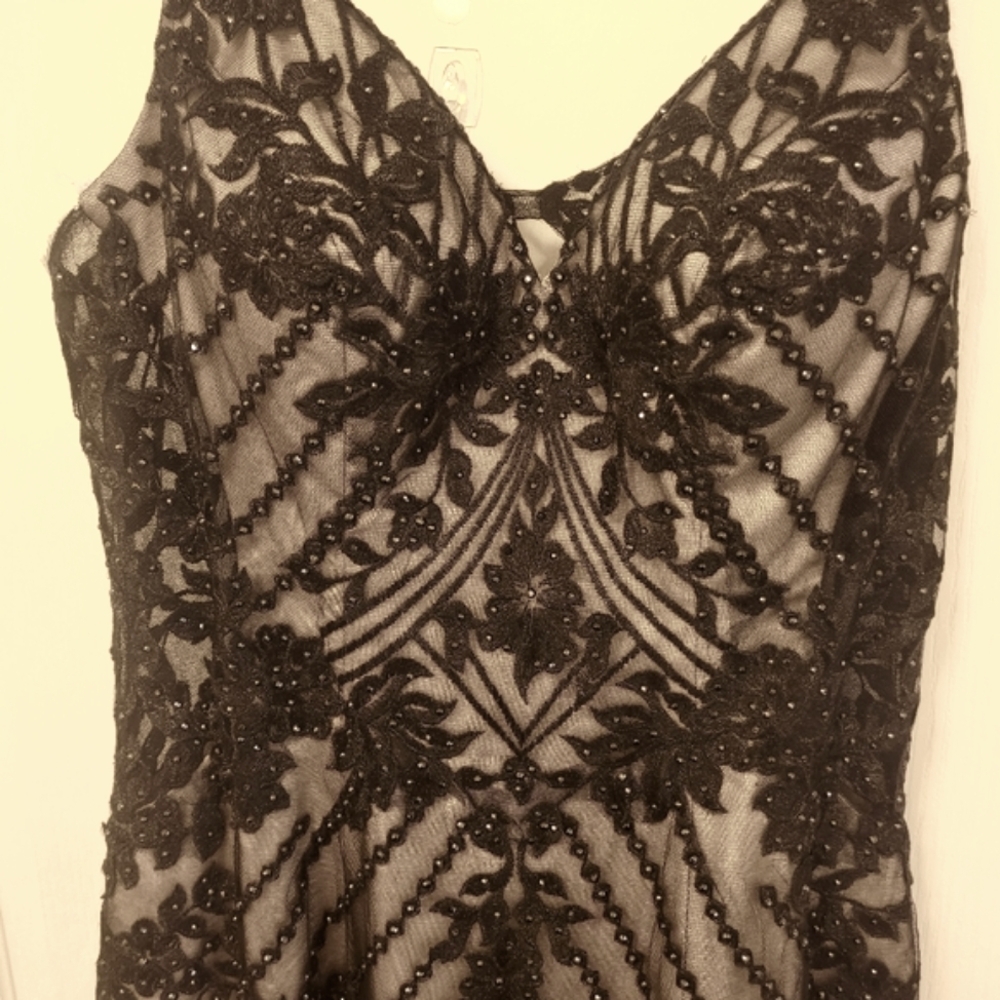 Camille LA Vie Black Sequined dress, prom - Picture 9 of 9